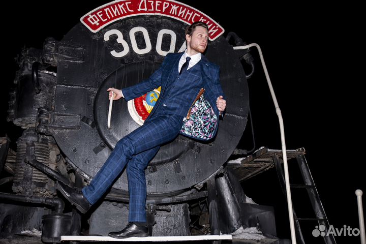 Прокат мужских костюмов и аренда смокингов RoSS