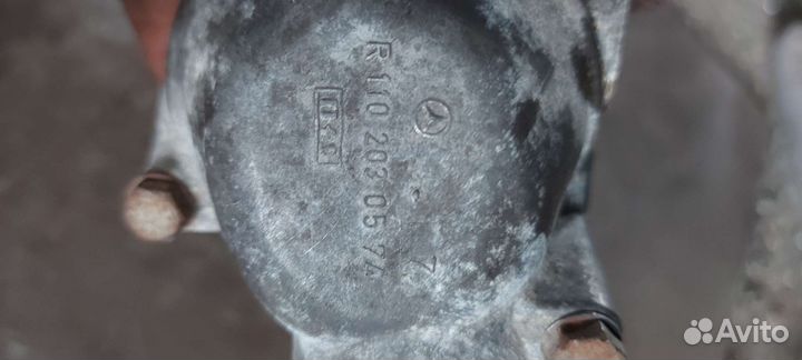 Корпус термостата Mercedes w126