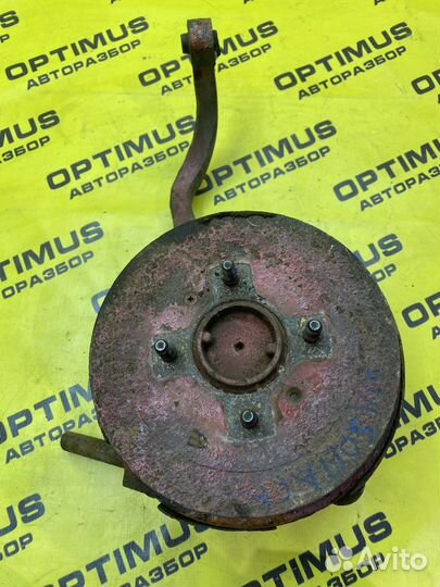 Задний левый кулак Hyundai Sonata EF