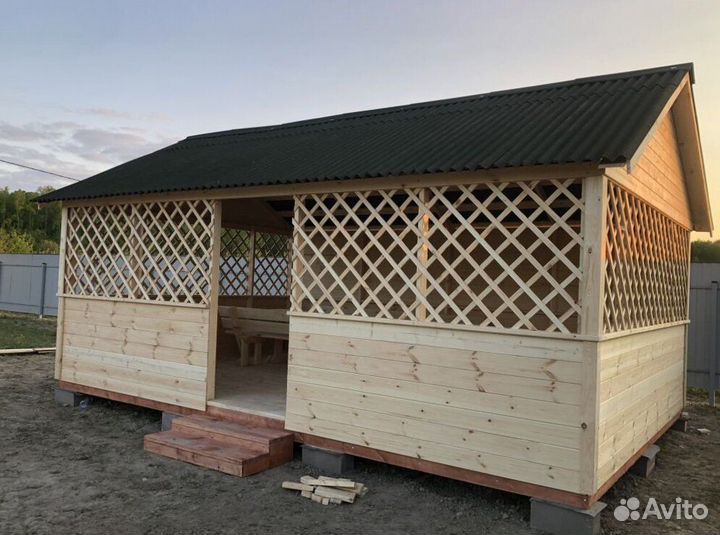 Беседка из дерева