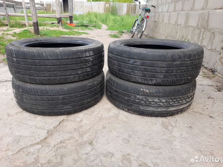Motomaster APL 195/55 R16