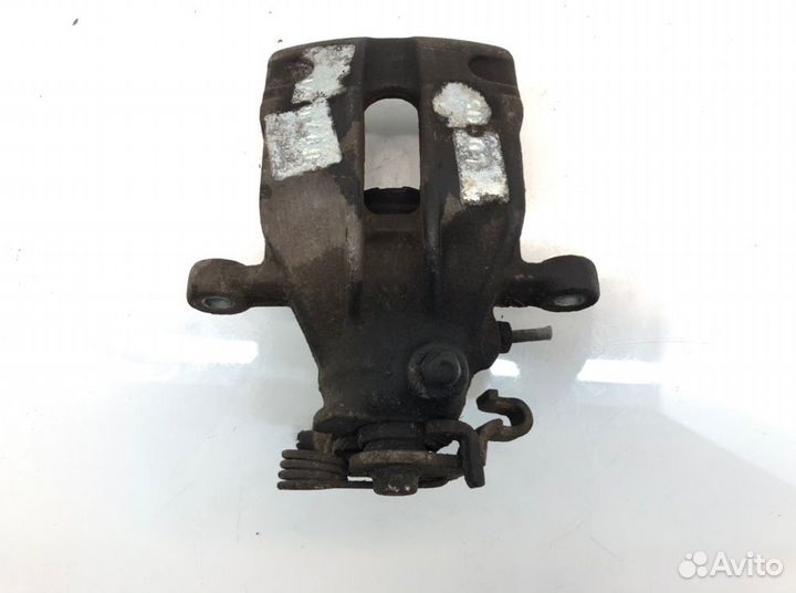 Суппорт задний правый Fiat Ulysse 2.0 JTD 2004