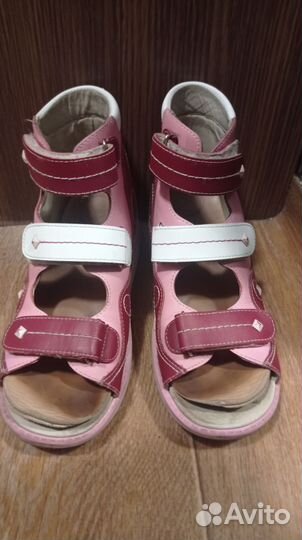 Ортопедические сандали