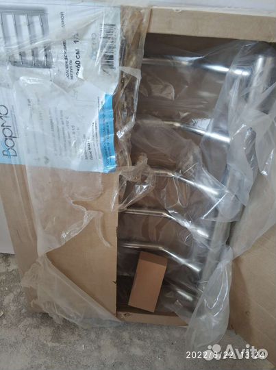 Полотенцесушитель водяной новый бу