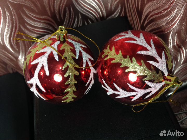 Елочные игрушки