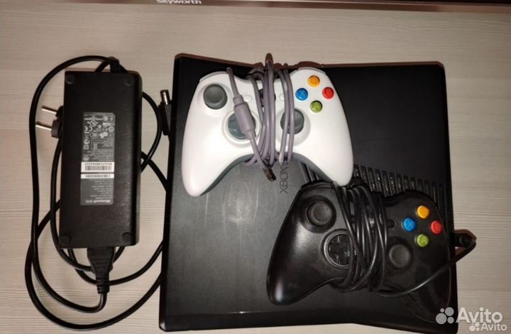 Xbox 360 slim прошитый