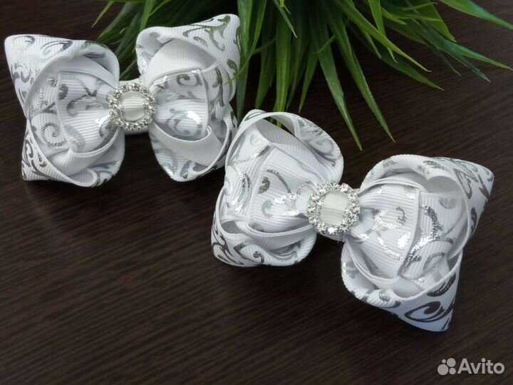 Банты для волос ручной работы