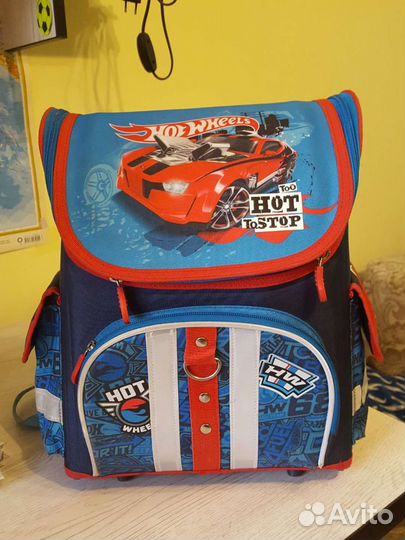 Школьный рюкзак