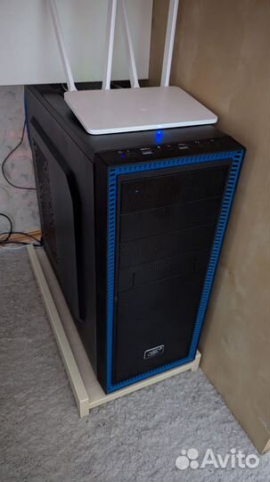 Игровой компьютер с монитором