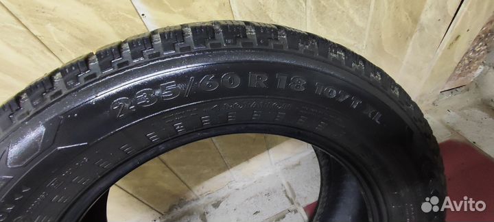 Nokian Tyres Hakkapeliitta 5 235/60 R18