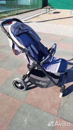 Прогулочная коляска