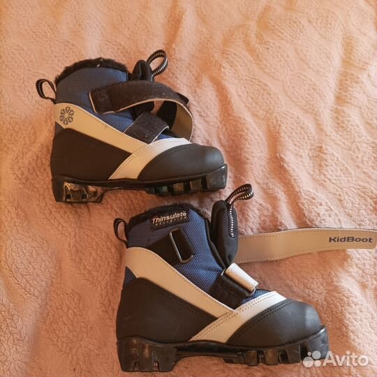 Лыжные ботинки детские р 30