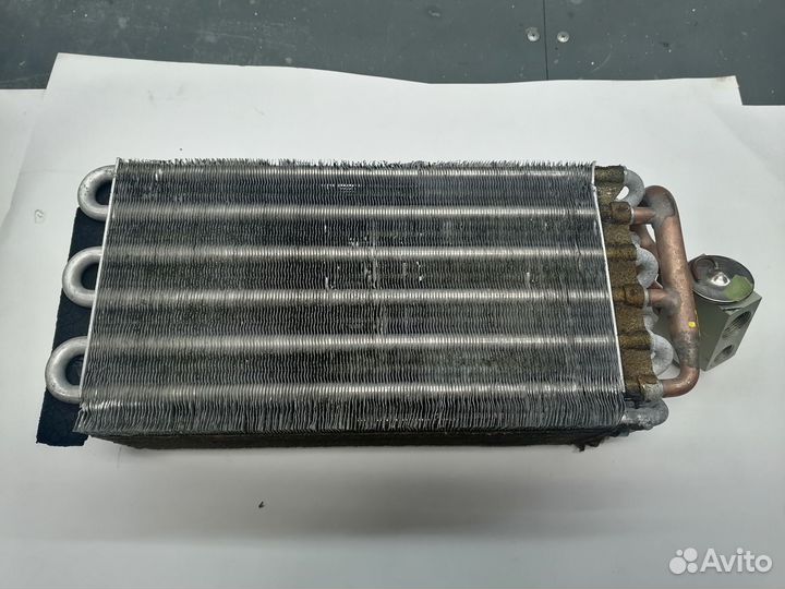 Радиатор кондиционера бмв е30