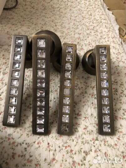 Дверные ручки