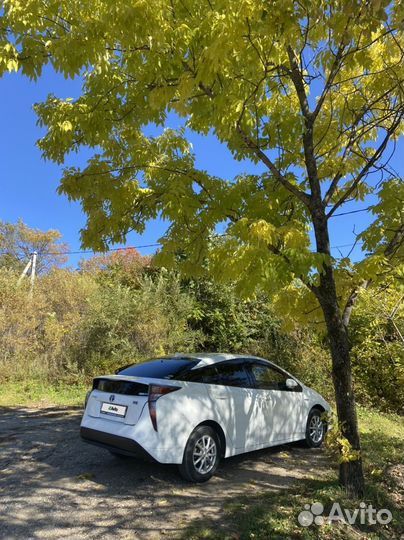 Toyota Prius 1.8 AT, 2016, 133 000 км