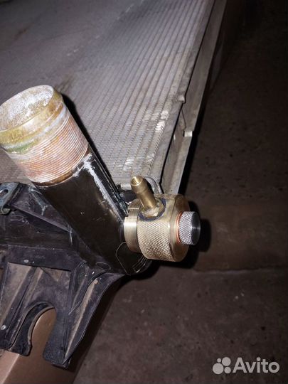 Радиатор ниссан патрол/инфинити