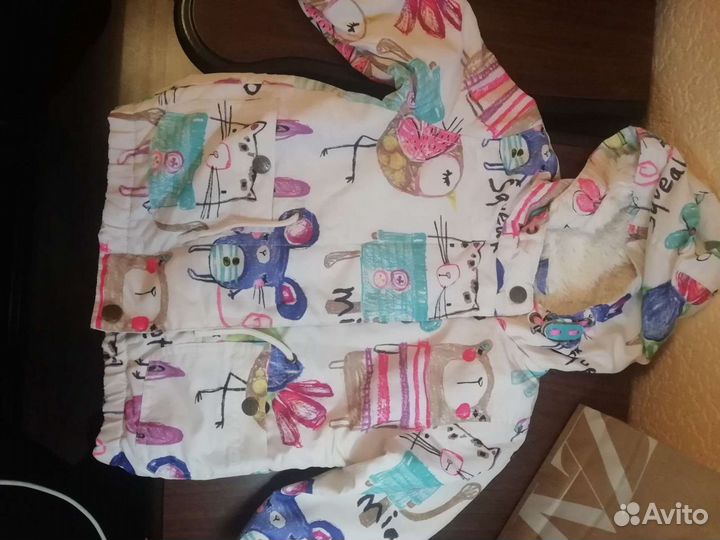 Курточка next