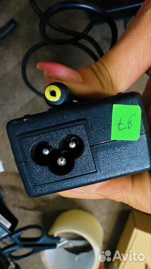 Зарядное устройство для ноутбука