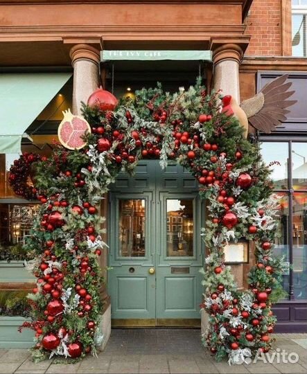 Оформление входной группы, фасада, витрины