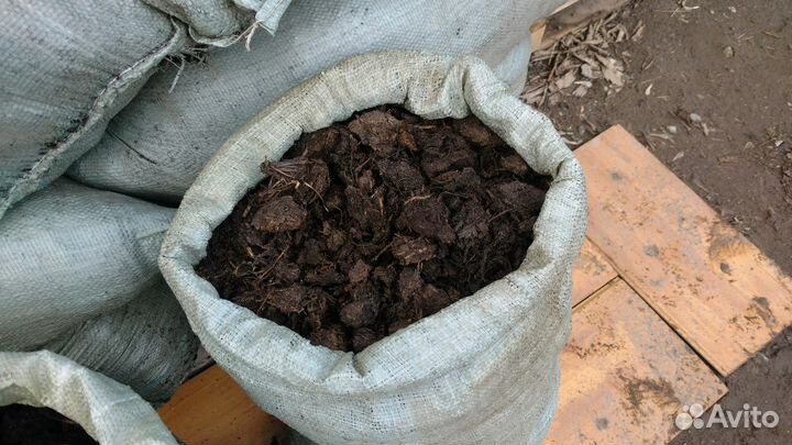 Навоз перегной в мешках и россыпь с доставкой