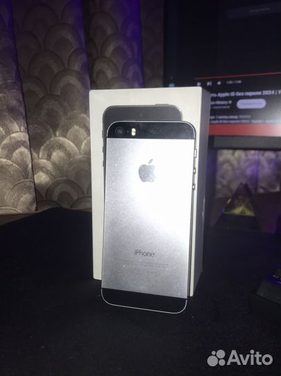 iPhone 5S, 16 ГБ