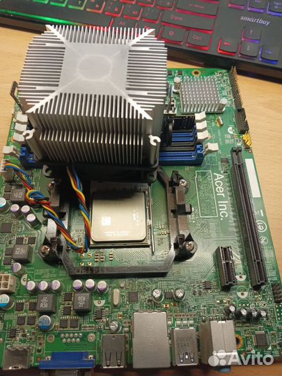 Материнская плата Acer(FM1)с процессором и памятью