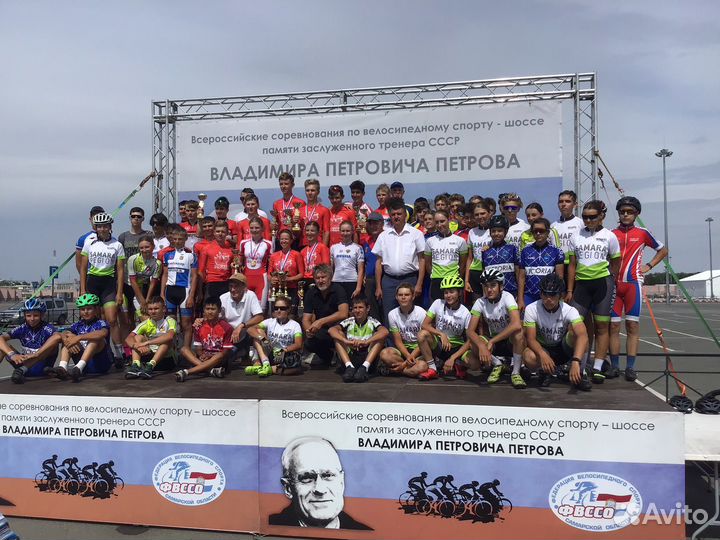 Аренда сцены с крышей