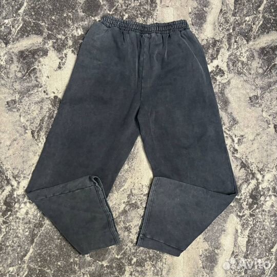 Штаны Balenciaga