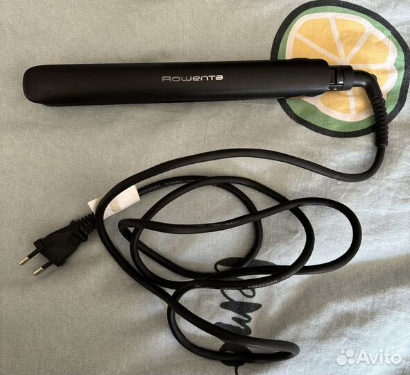 Фен для волос Scarlett и утюжок Rowenta