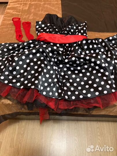 Нарядное платье для девочки 10-11лет