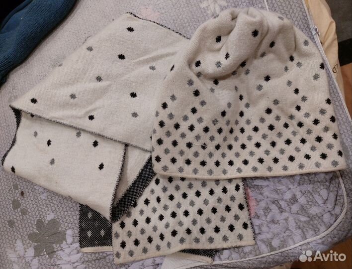 Комплект шапка и шарф