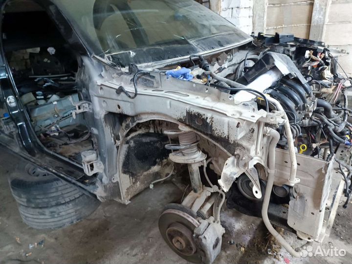 Лонжерон Renault Megan 2