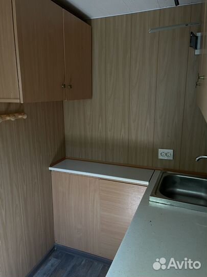 Строительная бытовка из контейнера 20 футов