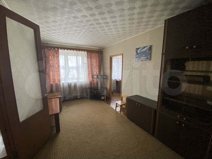 2-к. квартира, 42 м², 2/5 эт.