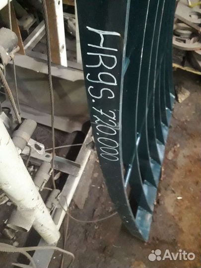 Защита лобового стекла эксковатора Hyundai