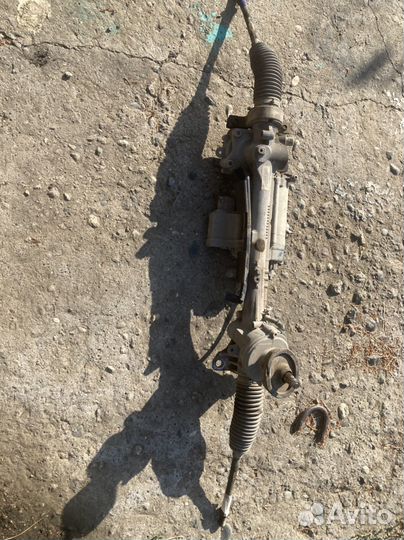 Рулевая рейка на passat б6