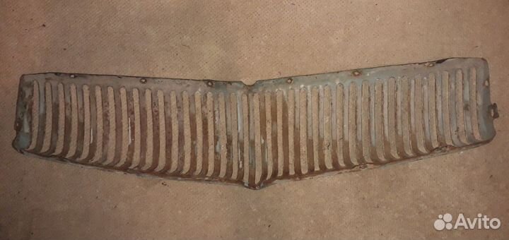 Решетка радиатора газ 21
