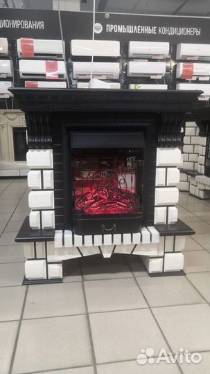 Камин электрический с порталом камень