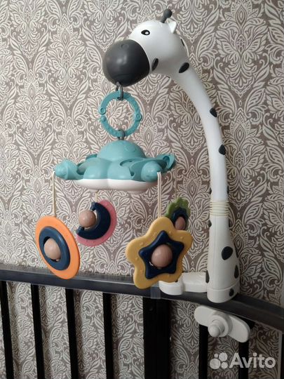 Мобиль на кроватку с проектором