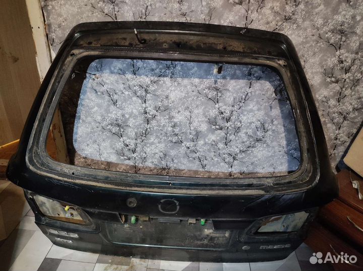 Крышка багажника mazda 626