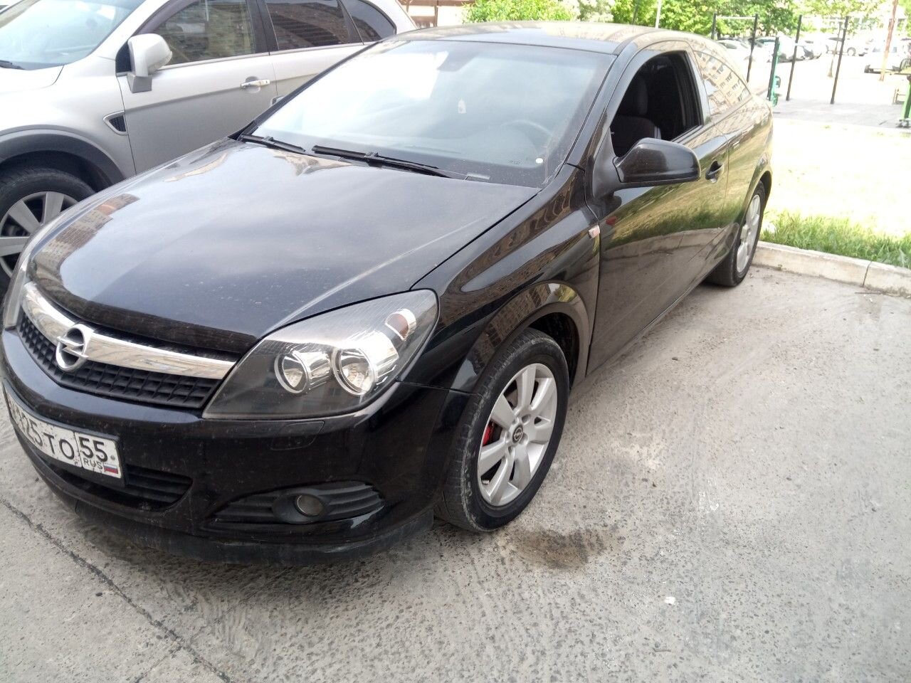 Opel Astra GTC: фото владельца