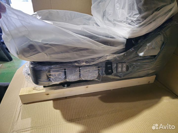 Пневматическое сиденье на грузовик