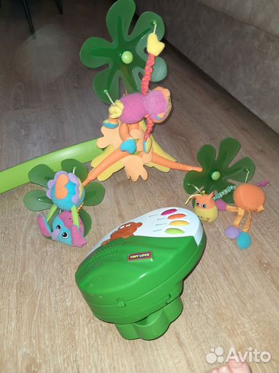 Детский мобиль в кроватку музыкальный Tiny Love