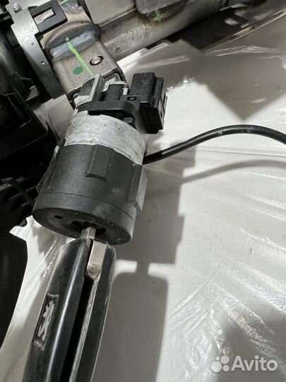 Замок зажигания Peugeot 308 пежо 308