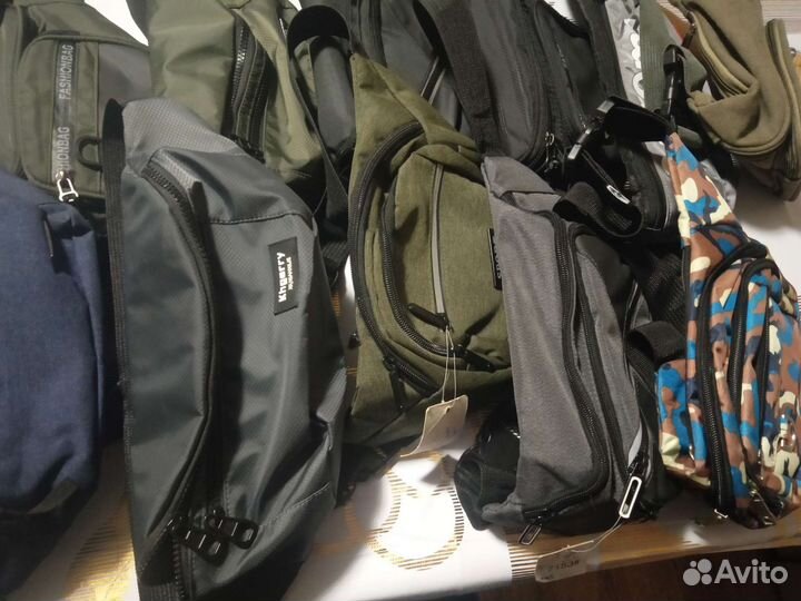 Поясная сумка бананка