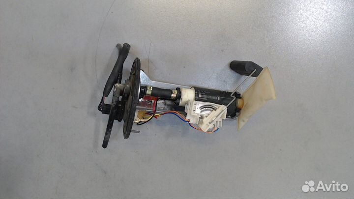 Насос топливный электрический Mazda 121, 1999