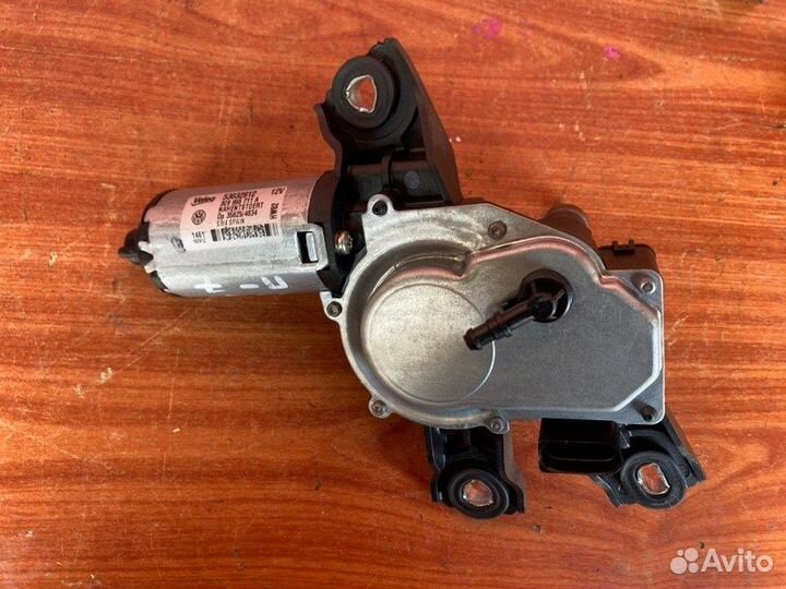 Моторчик заднего дворника Volkswagen Passat B7