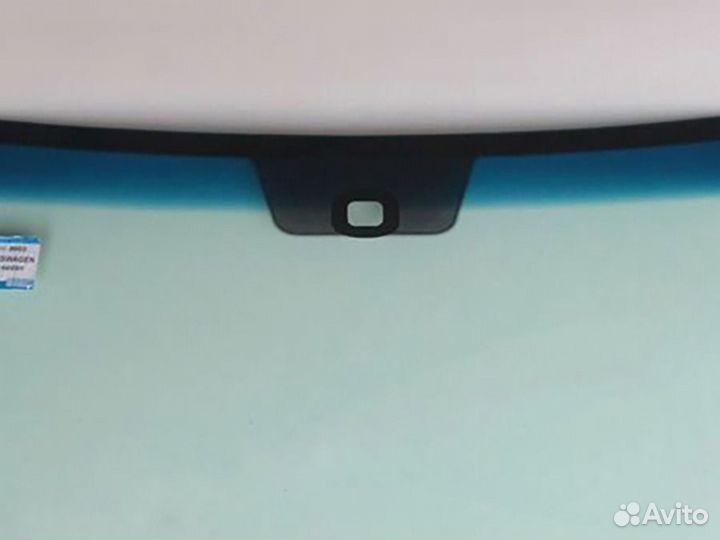 Лобовое ветровое стекло Фольксваген Поло 2010 - нв