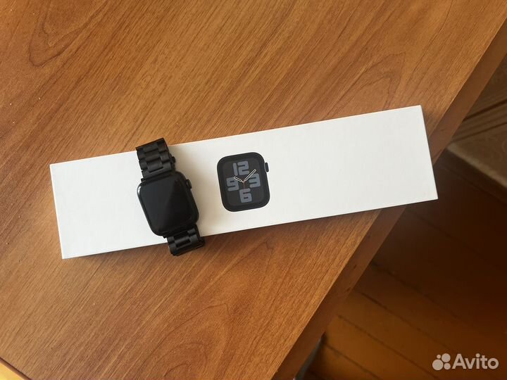 Часы apple watch Se 2 2023 44 mm