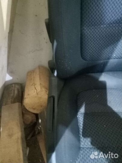 Jetta 6 салон задние сиденья диван